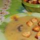 Σούπα πατάτας πουρέ με μανιτάρια Πουρές πατατόσουπα με συνταγές μανιταριών με μανιτάρια
