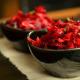 Salat „Olenka“ mit Rote Bete für den Winter