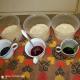 Πώς να χρωματίσετε το ρύζι με χρωματισμό τροφίμων, γκουάς ή ακουαρέλες